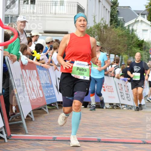 31.08.2025 - 21. Blankeneser Heldenlauf Strokosch-Dieckow http://msf.ph/oto/8665646 31.08.2025 11:18:04 Ziel 3092, 3345, 3300, 3124, 3594 meine-sportfotos.de