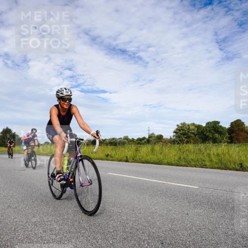 31.08.2025 - Elbe Triathlon Hamburg Michael Burmester http://msf.ph/oto/8665652 31.08.2025 10:16:15 Radfahren 691, 723, 868, 906, 919 meine-sportfotos.de