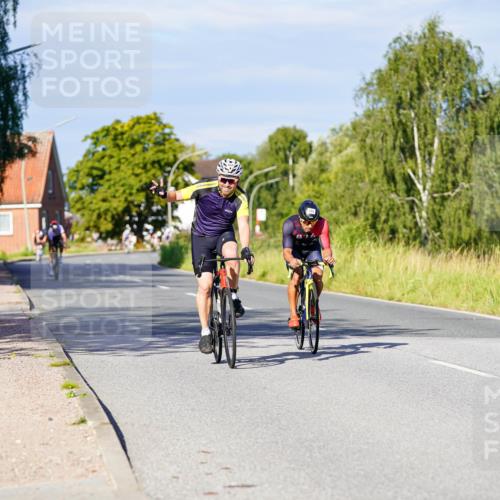 31.08.2025 - Elbe Triathlon Hamburg Michael Burmester http://msf.ph/oto/8665687 31.08.2025 09:31:40 Radfahren 244, 369, 657, 666 meine-sportfotos.de
