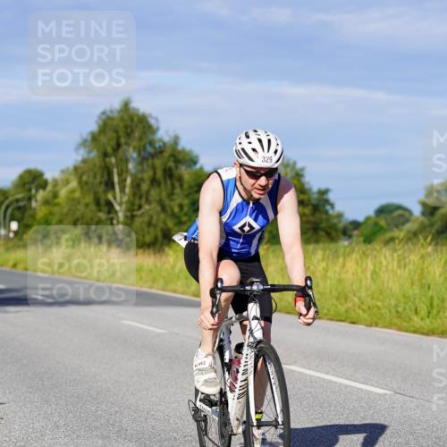 31.08.2025 - Elbe Triathlon Hamburg Michael Burmester http://msf.ph/oto/8665741 31.08.2025 09:31:58 Radfahren 294, 329, 654, 740, 750 meine-sportfotos.de