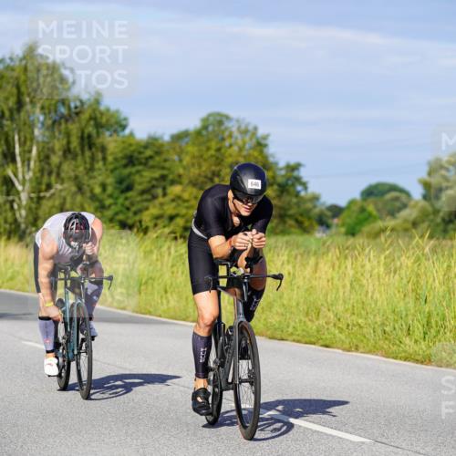 31.08.2025 - Elbe Triathlon Hamburg Michael Burmester http://msf.ph/oto/8665807 31.08.2025 09:32:18 Radfahren 284, 374, 420, 463, 635, 646, 717 meine-sportfotos.de