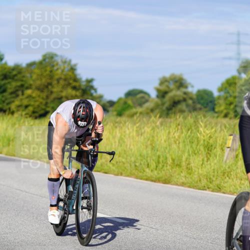 31.08.2025 - Elbe Triathlon Hamburg Michael Burmester http://msf.ph/oto/8665809 31.08.2025 09:32:18 Radfahren 284, 374, 420, 463, 635, 646, 717 meine-sportfotos.de