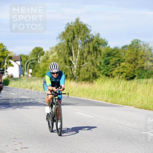 31.08.2025 - Elbe Triathlon Hamburg Michael Burmester http://msf.ph/oto/8665811 31.08.2025 09:32:19 Radfahren 284, 374, 635, 646, 717 meine-sportfotos.de