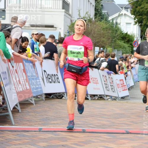 31.08.2025 - 21. Blankeneser Heldenlauf Strokosch-Dieckow http://msf.ph/oto/8665821 31.08.2025 11:17:55 Ziel 3646, 3300 meine-sportfotos.de