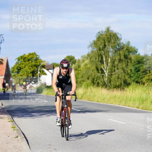 31.08.2025 - Elbe Triathlon Hamburg Michael Burmester http://msf.ph/oto/8665832 31.08.2025 09:32:29 Radfahren 253, 315, 392 meine-sportfotos.de