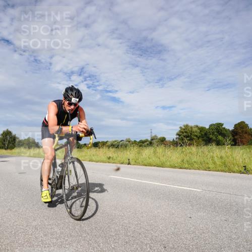 31.08.2025 - Elbe Triathlon Hamburg Michael Burmester http://msf.ph/oto/8665836 31.08.2025 10:20:31 Radfahren 508, 726, 920, 1033, 1090 meine-sportfotos.de