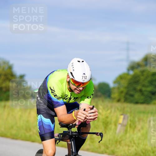 31.08.2025 - Elbe Triathlon Hamburg Michael Burmester http://msf.ph/oto/8665859 31.08.2025 09:32:40 Radfahren 577, 674, 712, 713 meine-sportfotos.de