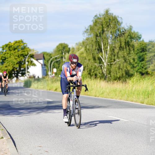 31.08.2025 - Elbe Triathlon Hamburg Michael Burmester http://msf.ph/oto/8665881 31.08.2025 09:32:57 Radfahren 184, 310, 495, 502 meine-sportfotos.de