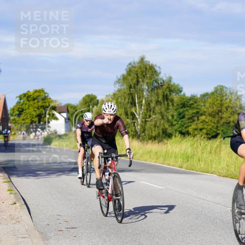 31.08.2025 - Elbe Triathlon Hamburg Michael Burmester http://msf.ph/oto/8665899 31.08.2025 09:33:02 Radfahren 184, 381, 495, 502 meine-sportfotos.de