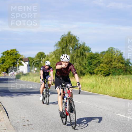 31.08.2025 - Elbe Triathlon Hamburg Michael Burmester http://msf.ph/oto/8665904 31.08.2025 09:33:02 Radfahren 184, 381, 495, 502 meine-sportfotos.de