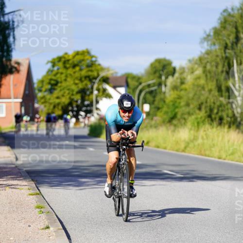 31.08.2025 - Elbe Triathlon Hamburg Michael Burmester http://msf.ph/oto/8665921 31.08.2025 09:33:07 Radfahren 381 meine-sportfotos.de