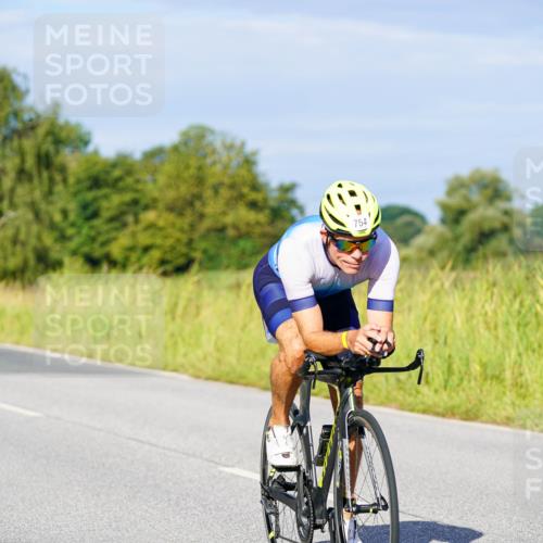 31.08.2025 - Elbe Triathlon Hamburg Michael Burmester http://msf.ph/oto/8665971 31.08.2025 09:33:23 Radfahren 287, 313, 365, 464, 493, 510, 553, 618, 729, 731, 742, 754 meine-sportfotos.de