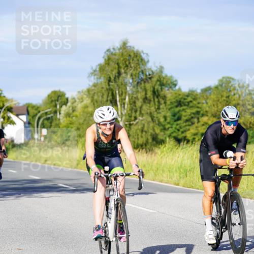 31.08.2025 - Elbe Triathlon Hamburg Michael Burmester http://msf.ph/oto/8665973 31.08.2025 09:33:24 Radfahren 287, 313, 365, 464, 510, 553, 618, 694, 729, 731, 742, 754 meine-sportfotos.de