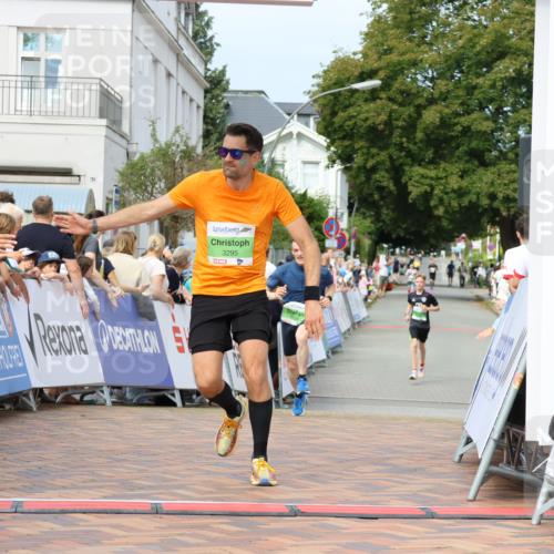 31.08.2025 - 21. Blankeneser Heldenlauf Strokosch-Dieckow http://msf.ph/oto/8666030 31.08.2025 10:58:59 Ziel 3295, 3426 meine-sportfotos.de