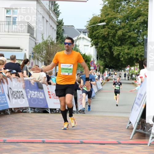 31.08.2025 - 21. Blankeneser Heldenlauf Strokosch-Dieckow http://msf.ph/oto/8666070 31.08.2025 10:58:59 Ziel 3295, 3426 meine-sportfotos.de