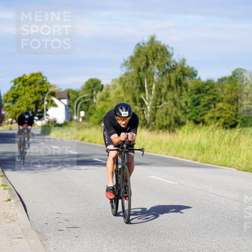 31.08.2025 - Elbe Triathlon Hamburg Michael Burmester http://msf.ph/oto/8666071 31.08.2025 09:33:50 Radfahren 458, 655 meine-sportfotos.de