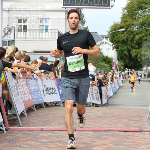 31.08.2025 - 21. Blankeneser Heldenlauf Strokosch-Dieckow http://msf.ph/oto/8666078 31.08.2025 10:58:50 Ziel 3077 meine-sportfotos.de