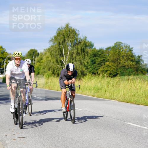 31.08.2025 - Elbe Triathlon Hamburg Michael Burmester http://msf.ph/oto/8666098 31.08.2025 09:34:04 Radfahren 319, 367, 416, 480, 515, 516, 545, 682, 696 meine-sportfotos.de