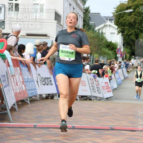 31.08.2025 - 21. Blankeneser Heldenlauf Strokosch-Dieckow http://msf.ph/oto/8666109 31.08.2025 11:17:26 Ziel 3536, 3612 meine-sportfotos.de