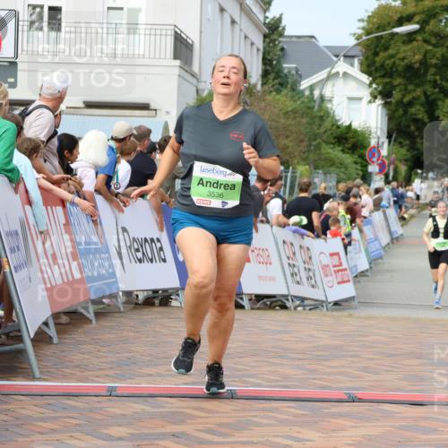 31.08.2025 - 21. Blankeneser Heldenlauf Strokosch-Dieckow http://msf.ph/oto/8666125 31.08.2025 11:17:26 Ziel 3536, 3612 meine-sportfotos.de