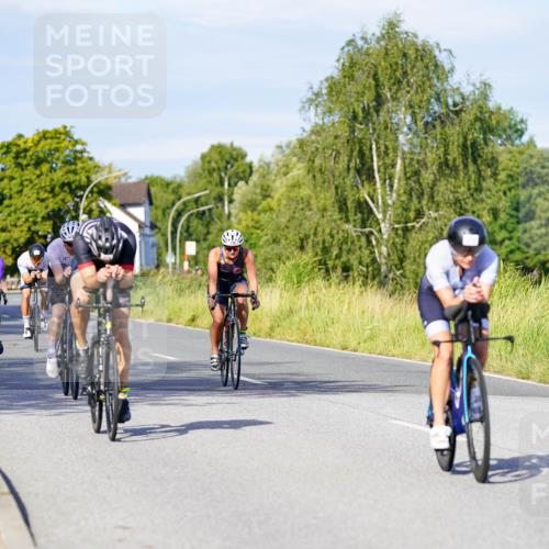 31.08.2025 - Elbe Triathlon Hamburg Michael Burmester http://msf.ph/oto/8666298 31.08.2025 09:35:29 Radfahren 272, 276, 412, 468, 492, 595, 603, 658, 764, 778 meine-sportfotos.de