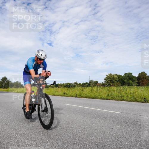 31.08.2025 - Elbe Triathlon Hamburg Michael Burmester http://msf.ph/oto/8666334 31.08.2025 10:28:30 Radfahren 673, 722, 748, 815, 848, 876 meine-sportfotos.de