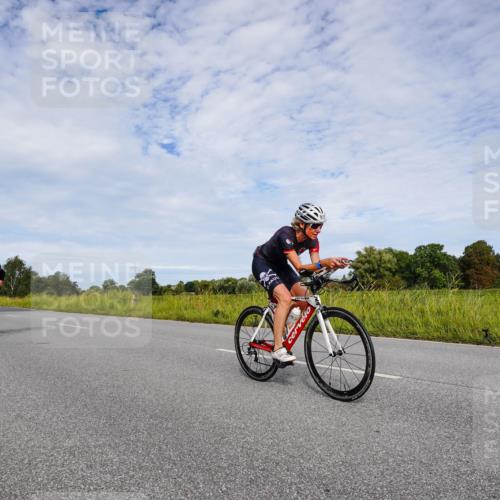 31.08.2025 - Elbe Triathlon Hamburg Michael Burmester http://msf.ph/oto/8666349 31.08.2025 10:28:42 Radfahren 701, 789, 852, 913, 991, 1123, 1219 meine-sportfotos.de