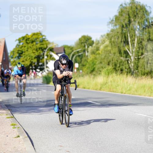 31.08.2025 - Elbe Triathlon Hamburg Michael Burmester http://msf.ph/oto/8666359 31.08.2025 09:36:00 Radfahren 426, 430, 443, 689, 769, 834 meine-sportfotos.de
