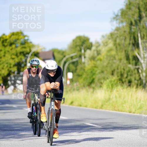 31.08.2025 - Elbe Triathlon Hamburg Michael Burmester http://msf.ph/oto/8666376 31.08.2025 09:36:07 Radfahren 390, 443, 561, 744, 746 meine-sportfotos.de