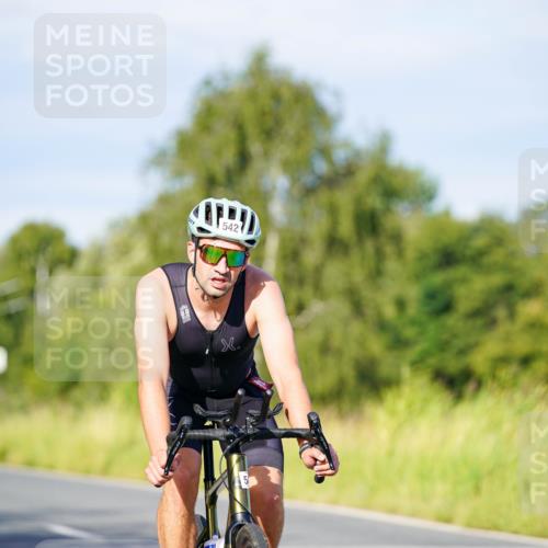 31.08.2025 - Elbe Triathlon Hamburg Michael Burmester http://msf.ph/oto/8666379 31.08.2025 09:36:08 Radfahren 390, 561, 744, 746 meine-sportfotos.de