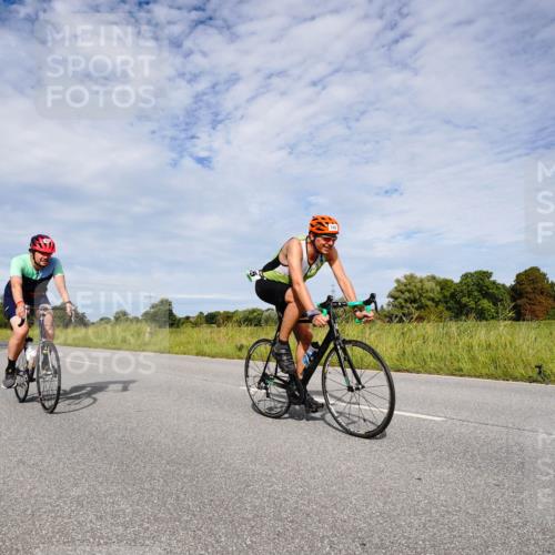 31.08.2025 - Elbe Triathlon Hamburg Michael Burmester http://msf.ph/oto/8666423 31.08.2025 10:30:18 Radfahren 587, 745, 821, 845, 949, 1041, 1445 meine-sportfotos.de