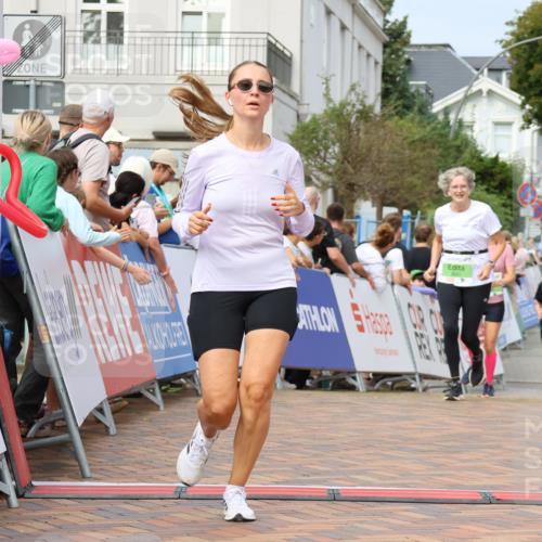 31.08.2025 - 21. Blankeneser Heldenlauf Strokosch-Dieckow http://msf.ph/oto/8666440 31.08.2025 11:16:58 Ziel 3641, 3020, 3708, 3178, 3715 meine-sportfotos.de