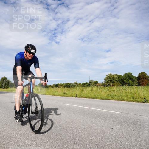 31.08.2025 - Elbe Triathlon Hamburg Michael Burmester http://msf.ph/oto/8666476 31.08.2025 10:31:28 Radfahren 1079, 1128, 1193, 1246 meine-sportfotos.de