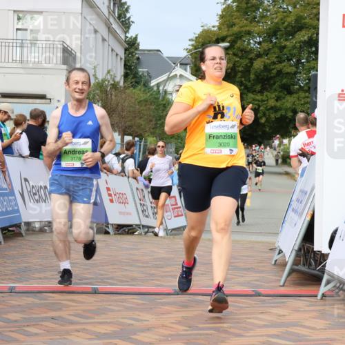 31.08.2025 - 21. Blankeneser Heldenlauf Strokosch-Dieckow http://msf.ph/oto/8666513 31.08.2025 11:16:52 Ziel 3020, 3452, 3178, 3280 meine-sportfotos.de