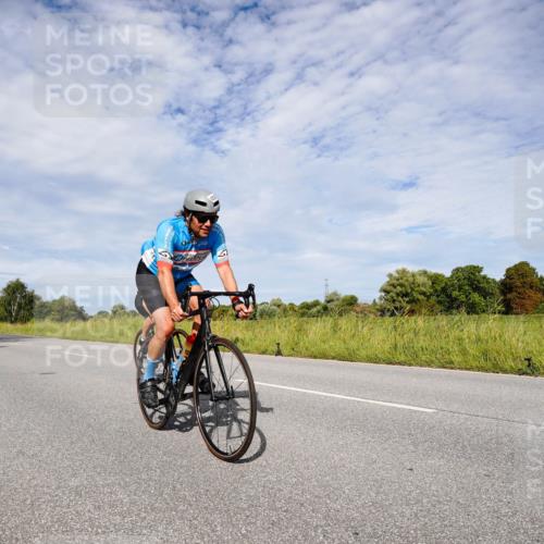 31.08.2025 - Elbe Triathlon Hamburg Michael Burmester http://msf.ph/oto/8666539 31.08.2025 10:32:39 Radfahren 786, 896, 932, 1168, 1174, 1226, 1240 meine-sportfotos.de
