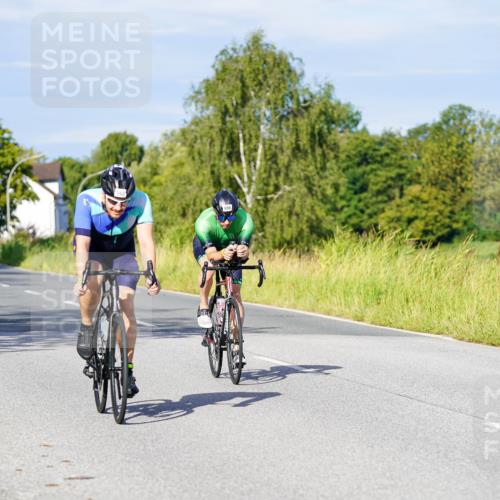31.08.2025 - Elbe Triathlon Hamburg Michael Burmester http://msf.ph/oto/8666602 31.08.2025 09:37:32 Radfahren 270, 331, 386, 543, 575, 690, 741, 925 meine-sportfotos.de