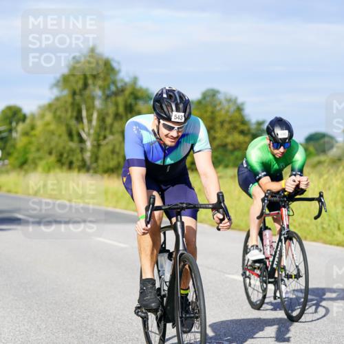 31.08.2025 - Elbe Triathlon Hamburg Michael Burmester http://msf.ph/oto/8666607 31.08.2025 09:37:33 Radfahren 270, 386, 543, 575, 690, 925 meine-sportfotos.de