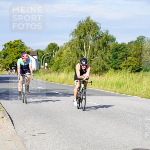 31.08.2025 - Elbe Triathlon Hamburg Michael Burmester http://msf.ph/oto/8666632 31.08.2025 09:37:42 Radfahren 386, 389, 575, 587, 704, 925 meine-sportfotos.de