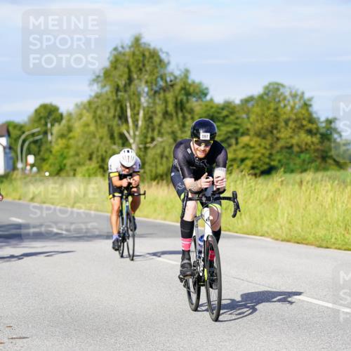 31.08.2025 - Elbe Triathlon Hamburg Michael Burmester http://msf.ph/oto/8666672 31.08.2025 09:37:55 Radfahren 351, 379, 435, 456, 540, 554, 597 meine-sportfotos.de