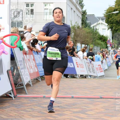 31.08.2025 - 21. Blankeneser Heldenlauf Strokosch-Dieckow http://msf.ph/oto/8666681 31.08.2025 11:16:40 Ziel 3031, 3278, 3308 meine-sportfotos.de