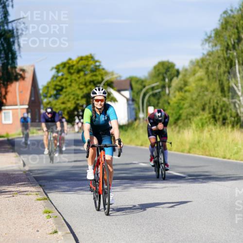 31.08.2025 - Elbe Triathlon Hamburg Michael Burmester http://msf.ph/oto/8666760 31.08.2025 09:38:14 Radfahren 267, 289, 370, 402, 472, 506, 699, 788 meine-sportfotos.de