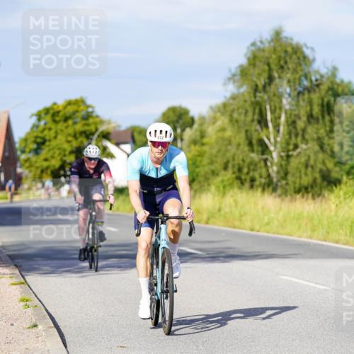 31.08.2025 - Elbe Triathlon Hamburg Michael Burmester http://msf.ph/oto/8666790 31.08.2025 09:38:20 Radfahren 267, 402, 472, 524, 699 meine-sportfotos.de