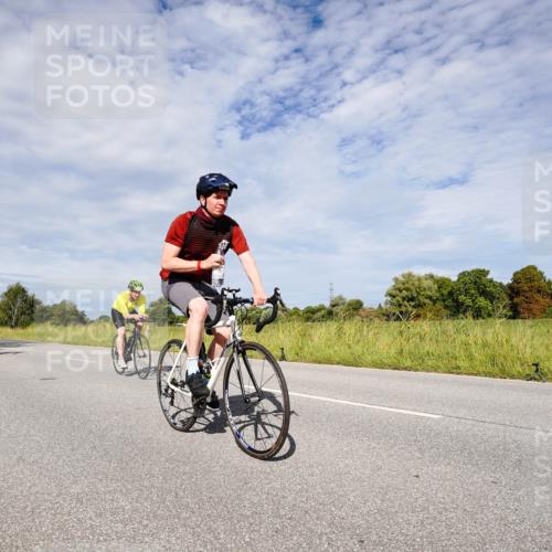 31.08.2025 - Elbe Triathlon Hamburg Michael Burmester http://msf.ph/oto/8666791 31.08.2025 10:36:49 Radfahren 963, 983, 998, 1056, 1067, 1124, 1135, 1137, 1178 meine-sportfotos.de
