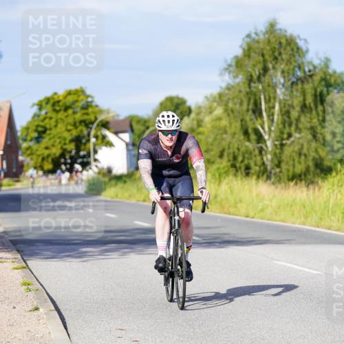 31.08.2025 - Elbe Triathlon Hamburg Michael Burmester http://msf.ph/oto/8666796 31.08.2025 09:38:22 Radfahren 472, 507, 524, 699 meine-sportfotos.de