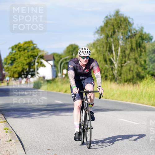 31.08.2025 - Elbe Triathlon Hamburg Michael Burmester http://msf.ph/oto/8666799 31.08.2025 09:38:22 Radfahren 472, 507, 524, 699 meine-sportfotos.de