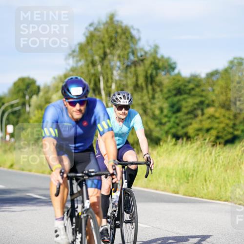 31.08.2025 - Elbe Triathlon Hamburg Michael Burmester http://msf.ph/oto/8666818 31.08.2025 09:38:36 Radfahren 255, 308, 481, 549, 574, 701 meine-sportfotos.de