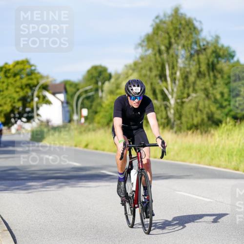 31.08.2025 - Elbe Triathlon Hamburg Michael Burmester http://msf.ph/oto/8666831 31.08.2025 09:38:39 Radfahren 255, 308, 373, 481, 549, 574, 596, 642, 701 meine-sportfotos.de