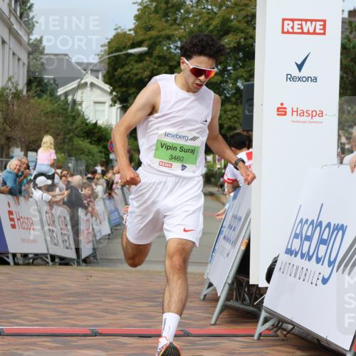 31.08.2025 - 21. Blankeneser Heldenlauf Strokosch-Dieckow http://msf.ph/oto/8666838 31.08.2025 10:57:55 Ziel 3421, 3460, 3539 meine-sportfotos.de