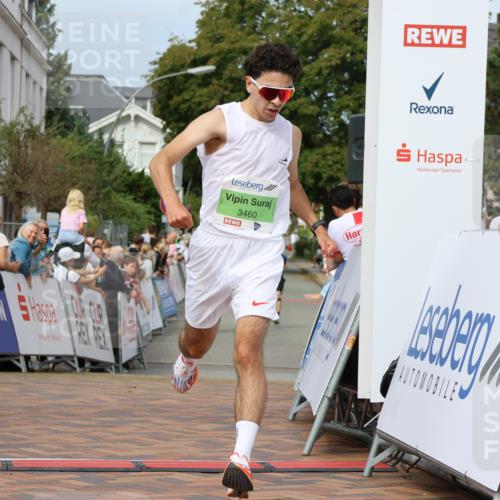 31.08.2025 - 21. Blankeneser Heldenlauf Strokosch-Dieckow http://msf.ph/oto/8666847 31.08.2025 10:57:55 Ziel 3421, 3460, 3539 meine-sportfotos.de