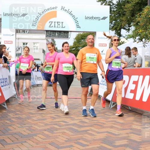 31.08.2025 - 21. Blankeneser Heldenlauf Strokosch-Dieckow http://msf.ph/oto/8666861 31.08.2025 11:16:20 Ziel 3689, 3690, 3289, 3154, 3258, 3533, 3293, 3294, 3738, 3599, 3598 meine-sportfotos.de